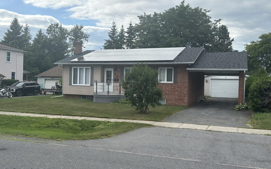 24 Frost Avenue (Long Sault)