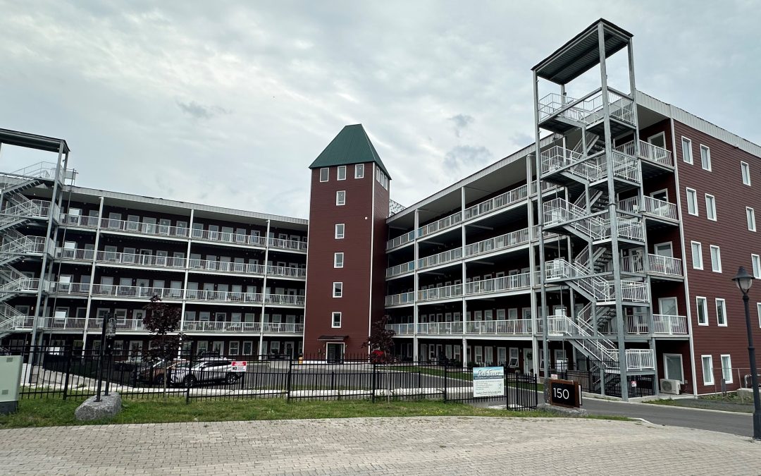 #410 – 150 Edward St. – Bell Tower